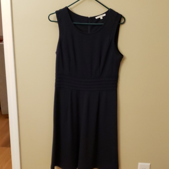 Dress - Picture 1 of 3